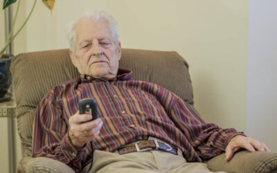 NO PUEDEN IMPEDIR QUE PERSONAS DE TERCERA EDAD SE AFILIEN A PENSIONES